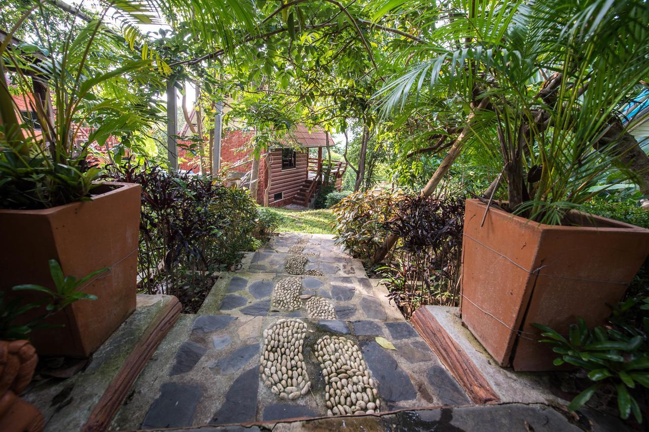 Yaithienghill Homestay Ban Khanan Chit Екстер'єр фото